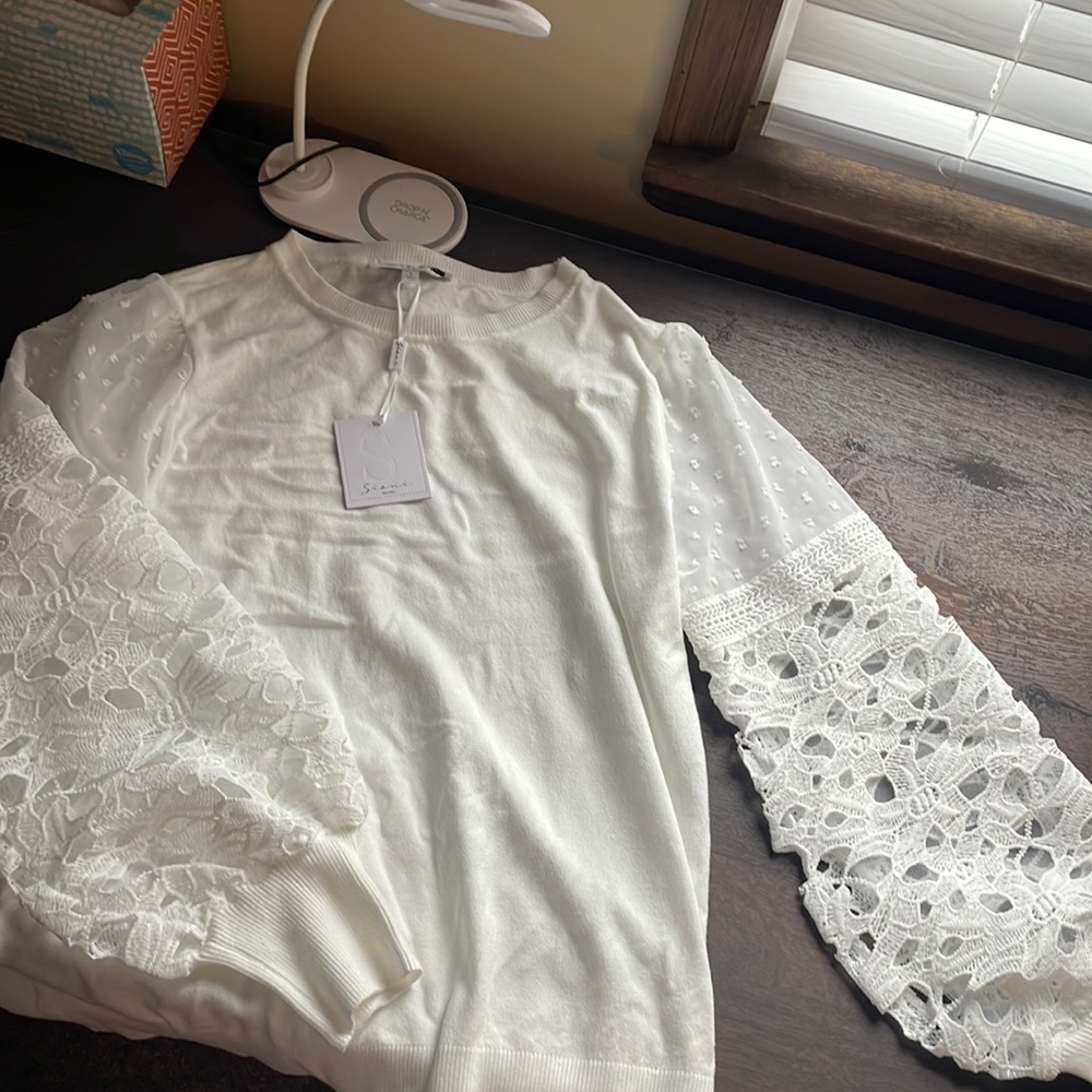 NWT sweater gorgeous!